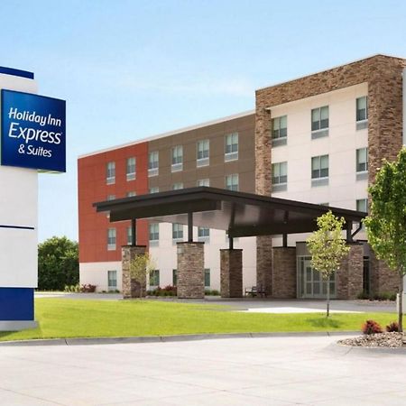 Holiday Inn Express & Suites Rhinelander By Ihg Buitenkant foto