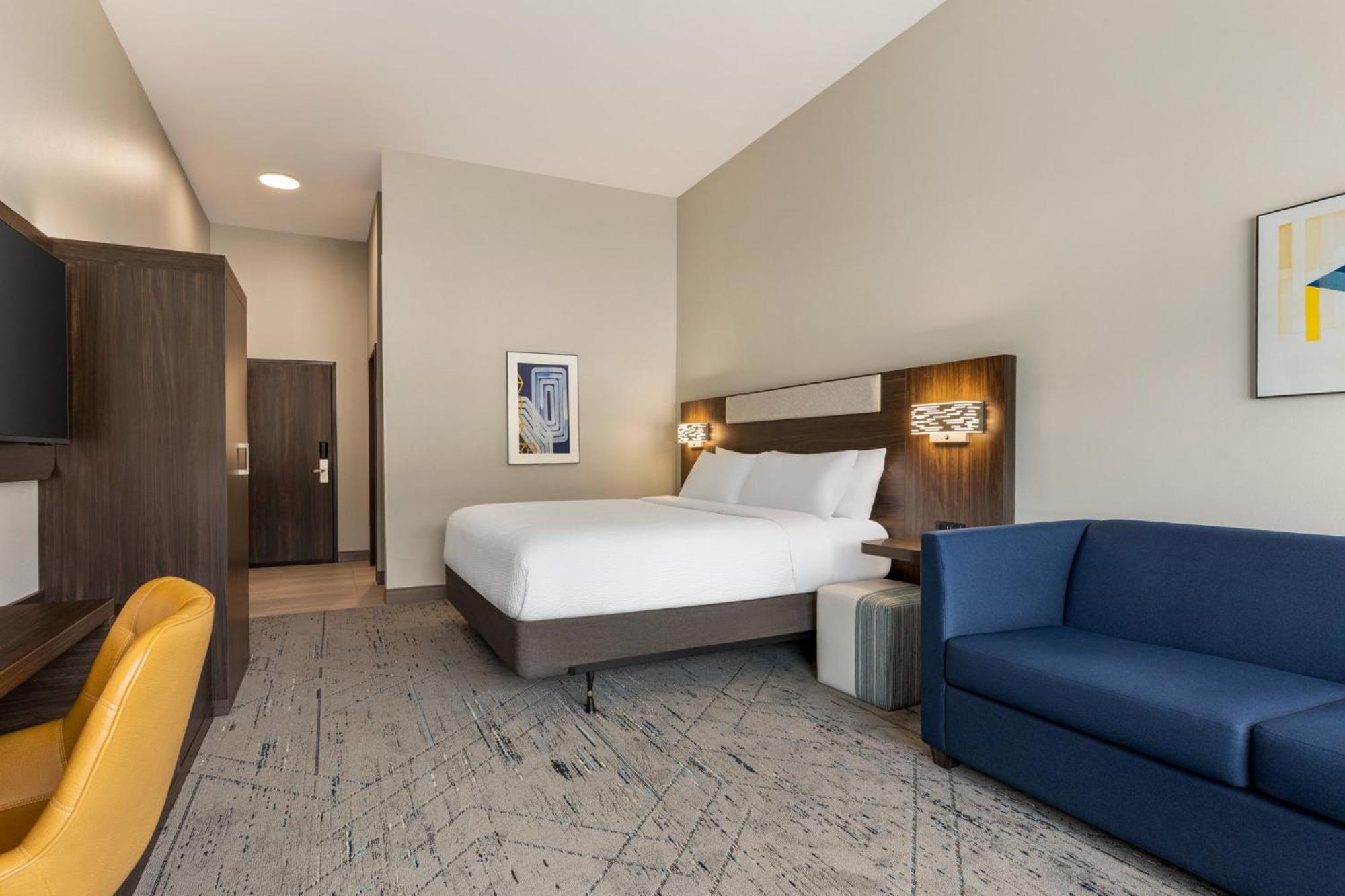 Holiday Inn Express & Suites Rhinelander By Ihg Buitenkant foto