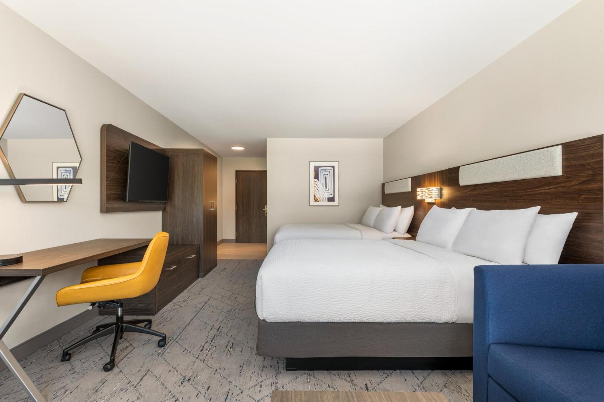 Holiday Inn Express & Suites Rhinelander By Ihg Buitenkant foto