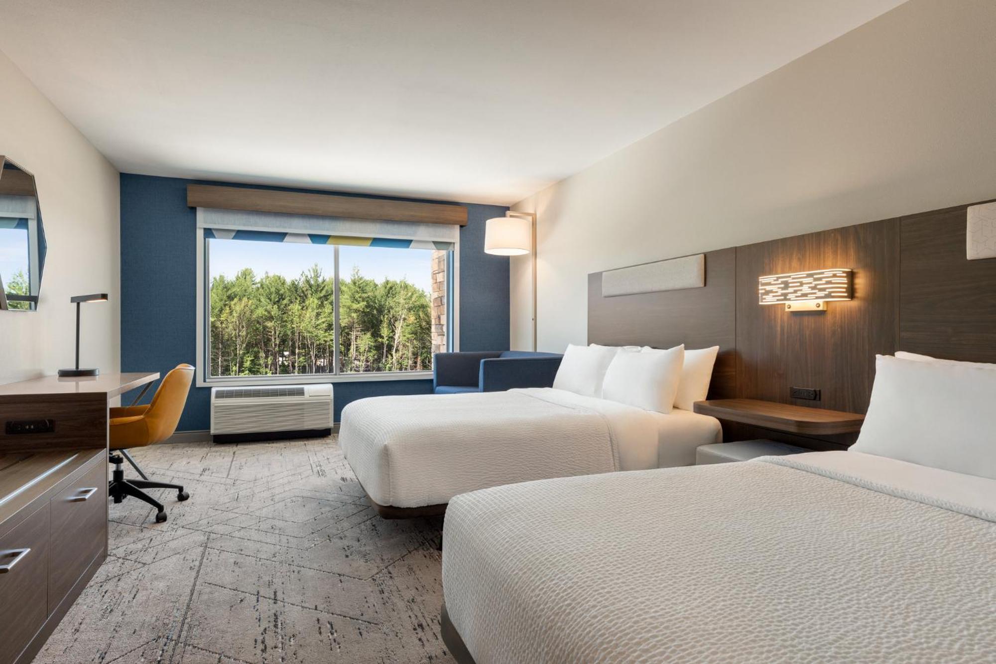 Holiday Inn Express & Suites Rhinelander By Ihg Buitenkant foto